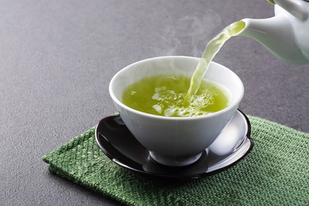 filiżankę zielonej herbaty